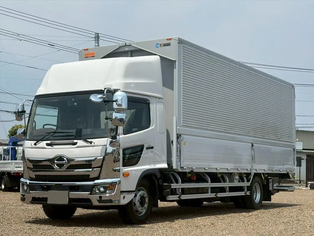 日野 レンジャー 中型/増トン ウイング パワーゲート エアサスの中古トラック画像1