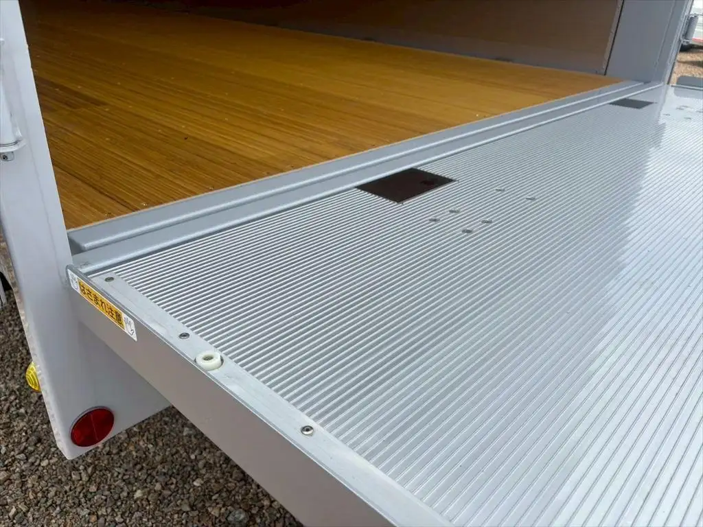 日野 レンジャー 中型/増トン ウイング パワーゲート エアサスの中古トラック画像11