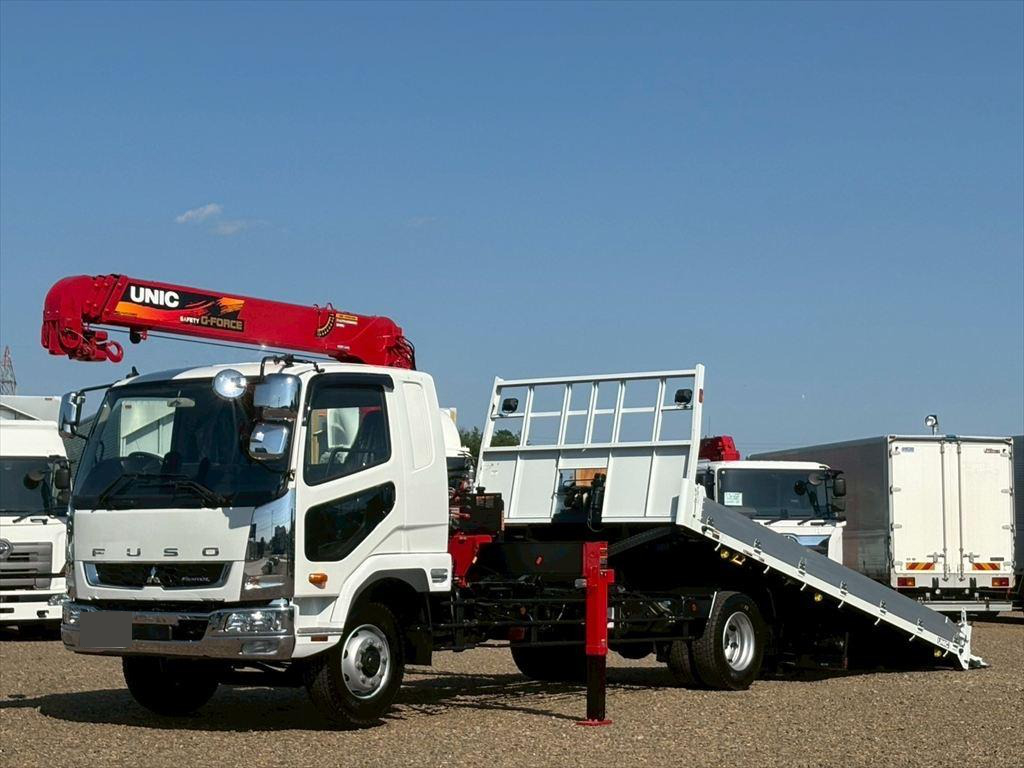 三菱 ファイター 中型/増トン 車両重機運搬 ラジコン ウインチ の中古トラック【車両No.180011】