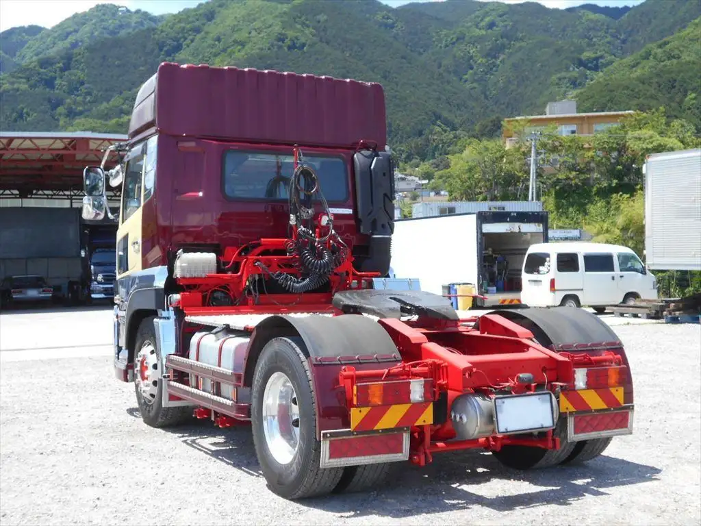 日産UD クオン 大型 トラクター ハイルーフ 1デフの中古トラック画像4