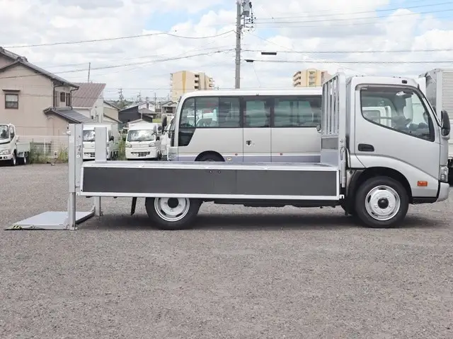 トヨタ ダイナ 小型 平ボディ パワーゲート TPG-XZU645の中古トラック画像7