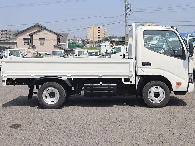 トヨタ トヨエース 小型 平ボディ TKG-XZU605 H31/R1の中古トラック画像3