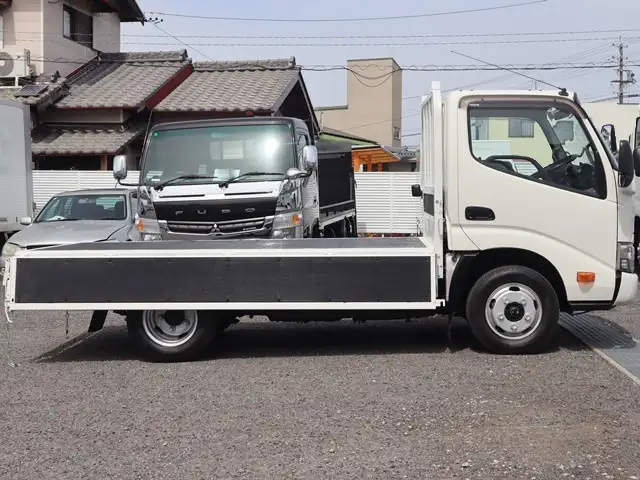 トヨタ ダイナ 小型 平ボディ TPG-XZU605 H29の中古トラック画像7