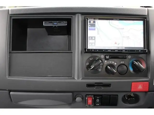 いすゞ エルフ 小型 平ボディ パワーゲート アルミブロックの中古トラック画像10