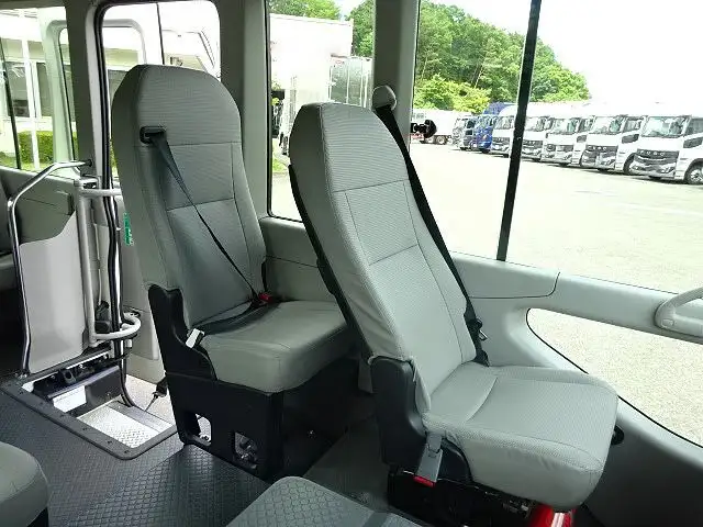 トヨタ コースター 小型 バス マイクロバス 2KG-GDB70の中古トラック画像10
