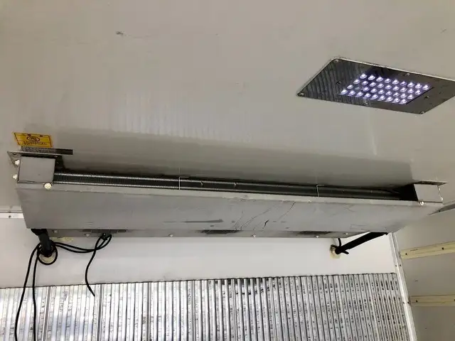 いすゞ フォワード 中型/増トン 冷凍冷蔵 低温 キーストンの中古トラック画像6