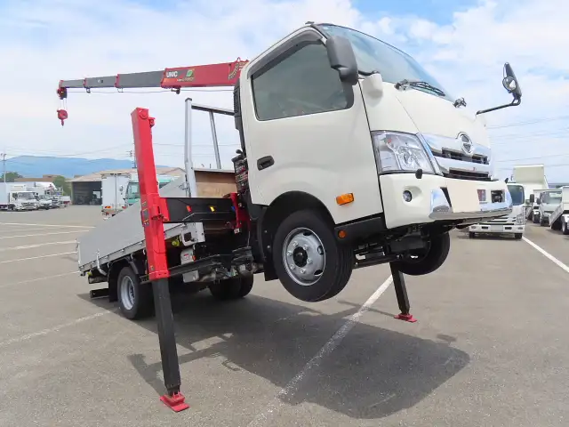 日野 デュトロ 小型 クレーン付 アルミブロック 4段の中古トラック画像3