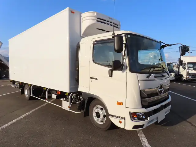 日野 レンジャー 中型/増トン 冷凍冷蔵 低温 パワーゲートの中古トラック画像3