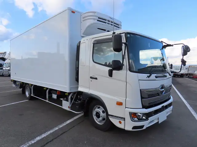 日野 レンジャー 中型/増トン 冷凍冷蔵 低温 パワーゲートの中古トラック画像3