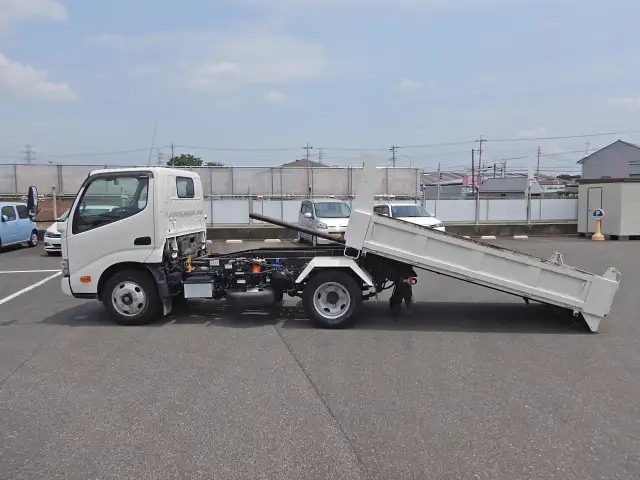 日野 デュトロ 小型 ダンプ ローダー 2RG-XZU600Tの中古トラック画像7