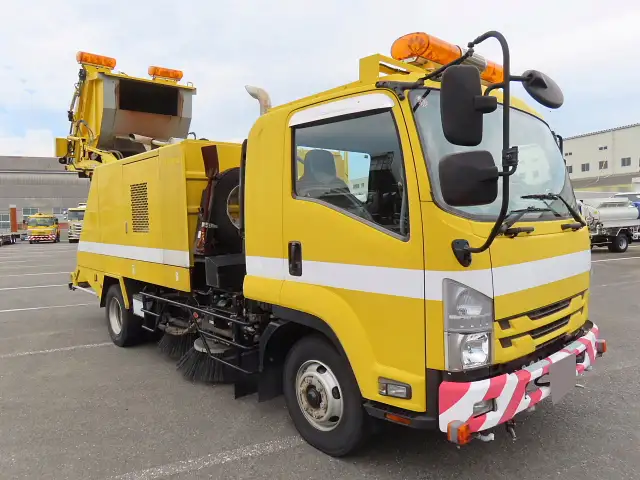 いすゞ フォワード 中型/増トン タンク車 その他 2PG-FRR90T2の中古トラック画像3