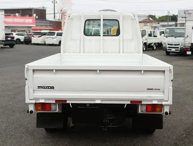 マツダ ボンゴ 小型 平ボディ ABF-SKP2T H26の中古トラック画像3