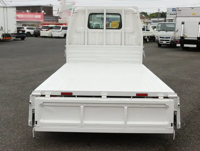 マツダ ボンゴ 小型 平ボディ ABF-SKP2T H26の中古トラック画像8