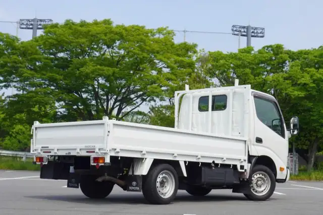 トヨタ トヨエース 小型 平ボディ QDF-KDY231 H31/R1の中古トラック画像3