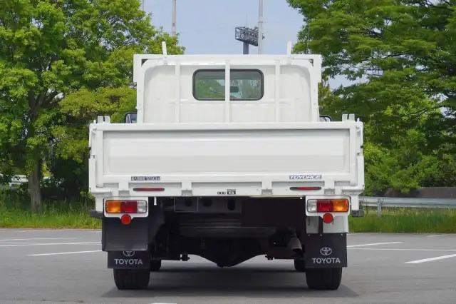 トヨタ トヨエース 小型 平ボディ QDF-KDY231 H31/R1の中古トラック画像4
