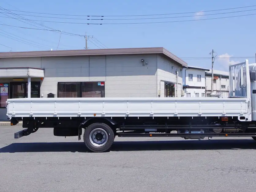 三菱 ファイター 中型/増トン 平ボディ ベッド 2KG-FK62FZの中古トラック画像6