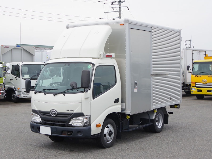 トヨタ ダイナ 小型 アルミバン サイドドア 2RG-XZC605 の中古トラック【車両No.189316】