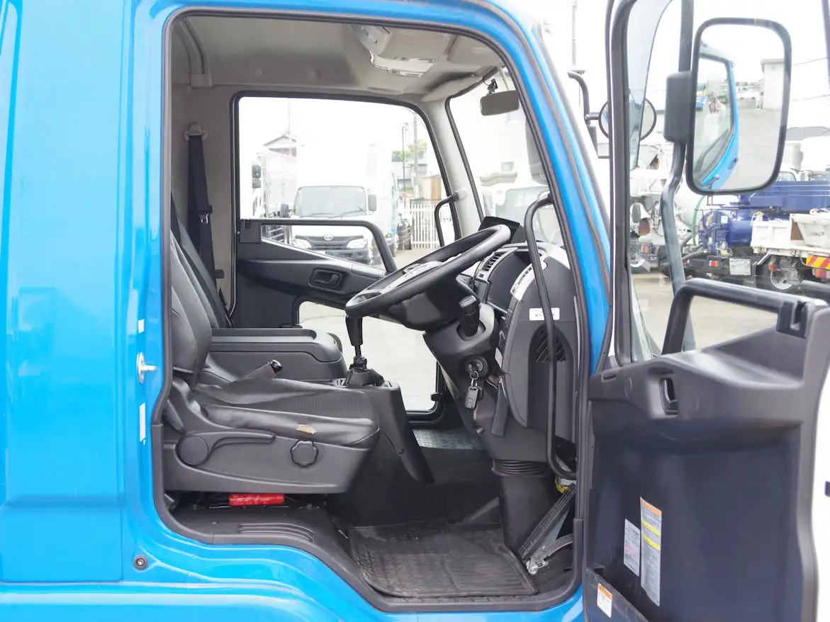 三菱 ファイター 中型/増トン 平ボディ 2KG-FK72FZ H31/R1の中古トラック画像11