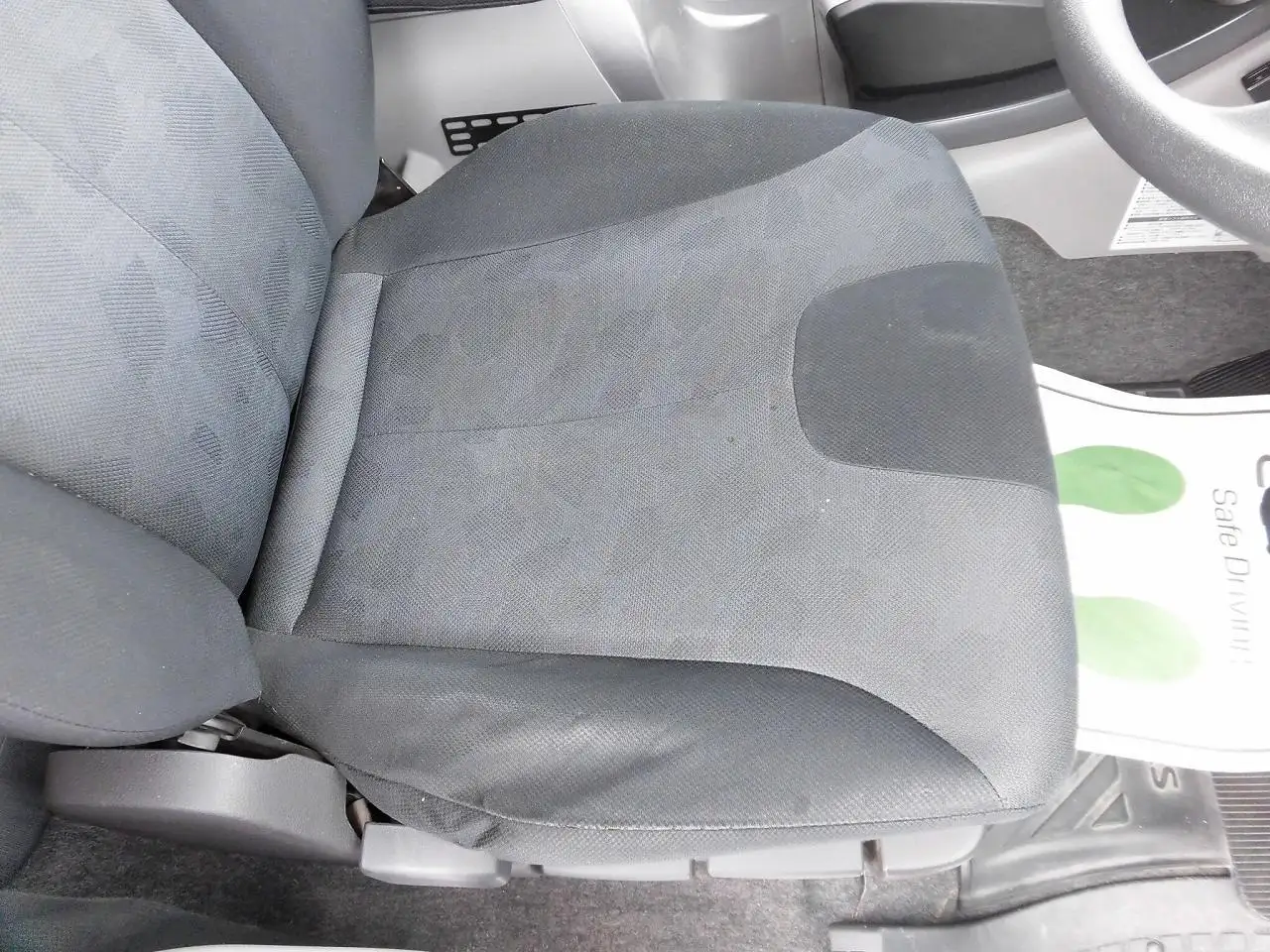 日産UD クオン 大型 ウイング エアサス ベッドの中古トラック画像9