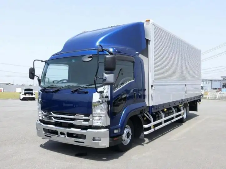 いすゞ フォワード 中型/増トン ウイング ベッド TKG-FRR90S2の中古トラック画像1