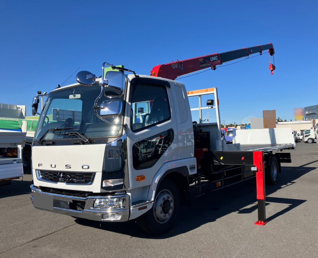 三菱 ファイター 中型/増トン 車両重機運搬 ラジコン ウインチ の中古トラック【車両No.180011】