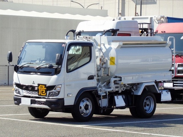 三菱 キャンター 小型 タンク車 ローリー 2RG-FGA50 の中古トラック【車両No.189301】