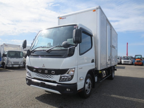三菱 キャンター 小型 アルミバン パワーゲート サイドドア の中古トラック【車両No.189521】