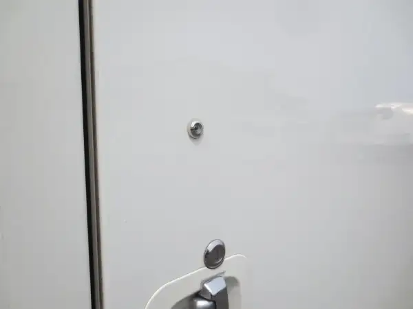 トヨタ ダイナ 小型 アルミバン サイドドア 2RG-XZC605の中古トラック画像13