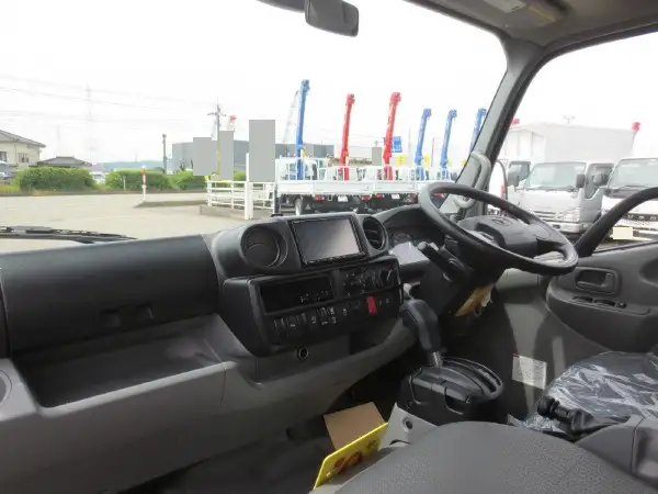 トヨタ ダイナ 小型 アルミバン サイドドア 2RG-XZC605の中古トラック画像16