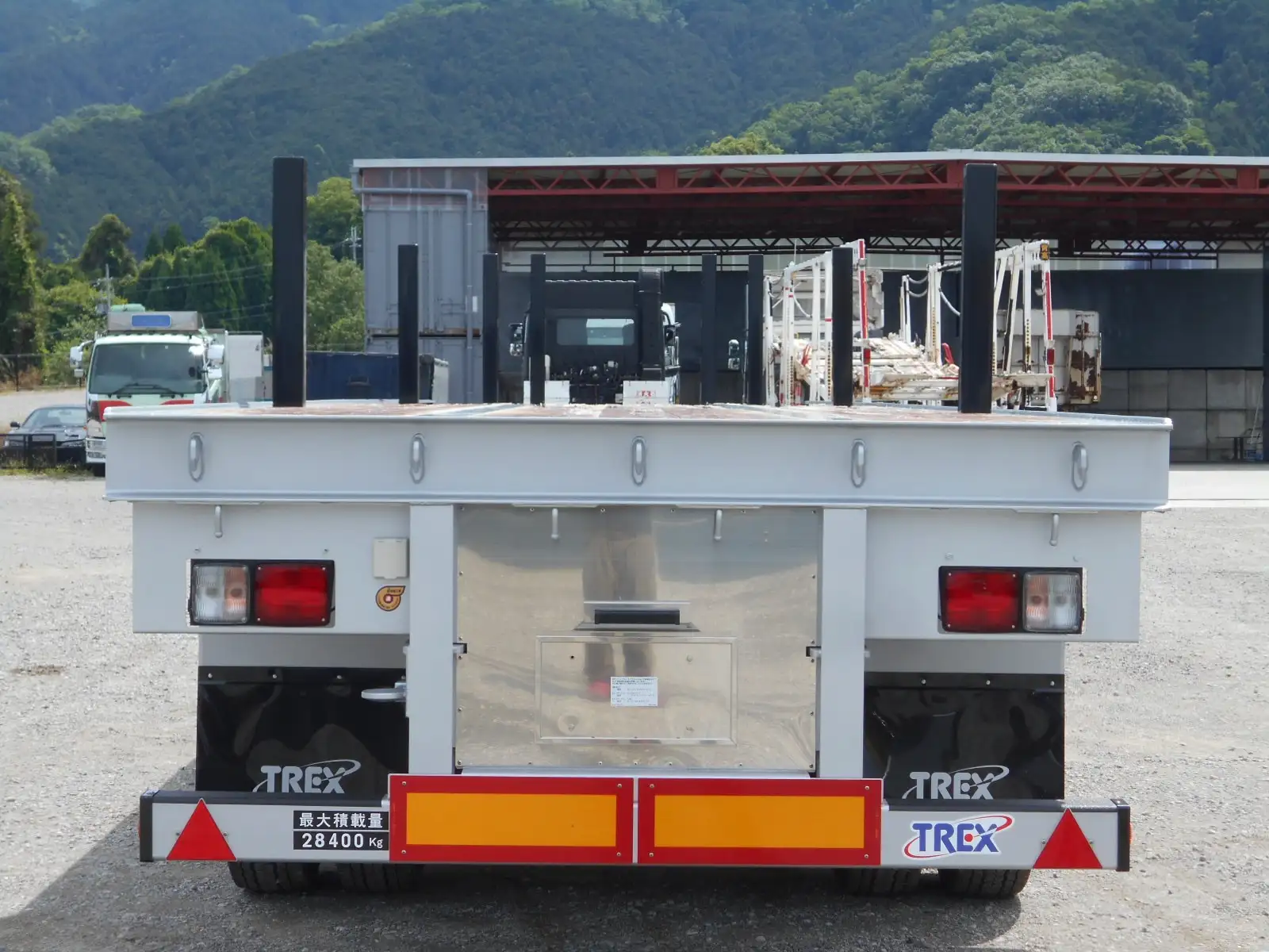 国内・その他 国産車その他 トレーラー/その他 トレーラー 3軸 エアサスの中古トラック画像4