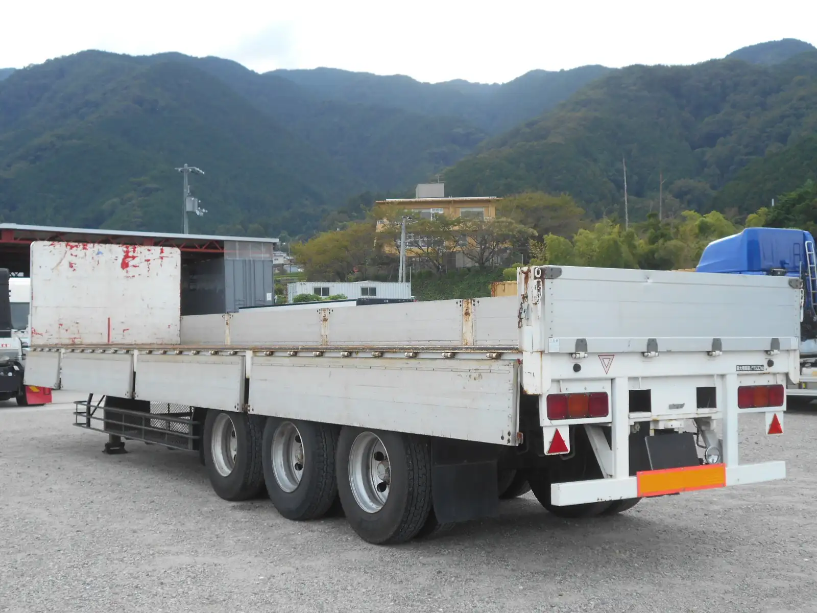 国内・その他 国産車その他 トレーラー/その他 トレーラー 3軸 TF36H2C3Sの中古トラック画像5