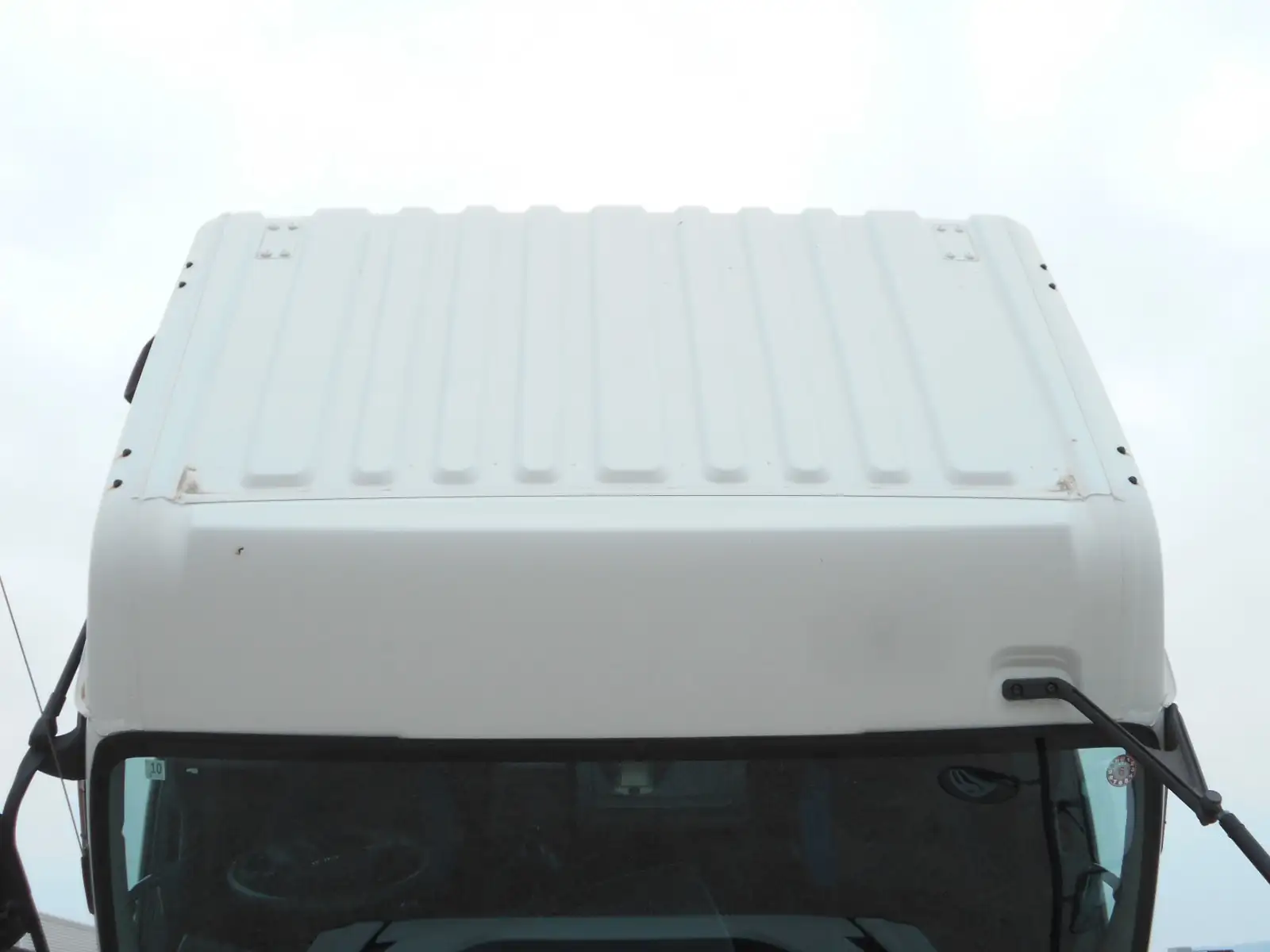 いすゞ ギガ 大型 トラクター ハイルーフ 1デフの中古トラック画像6