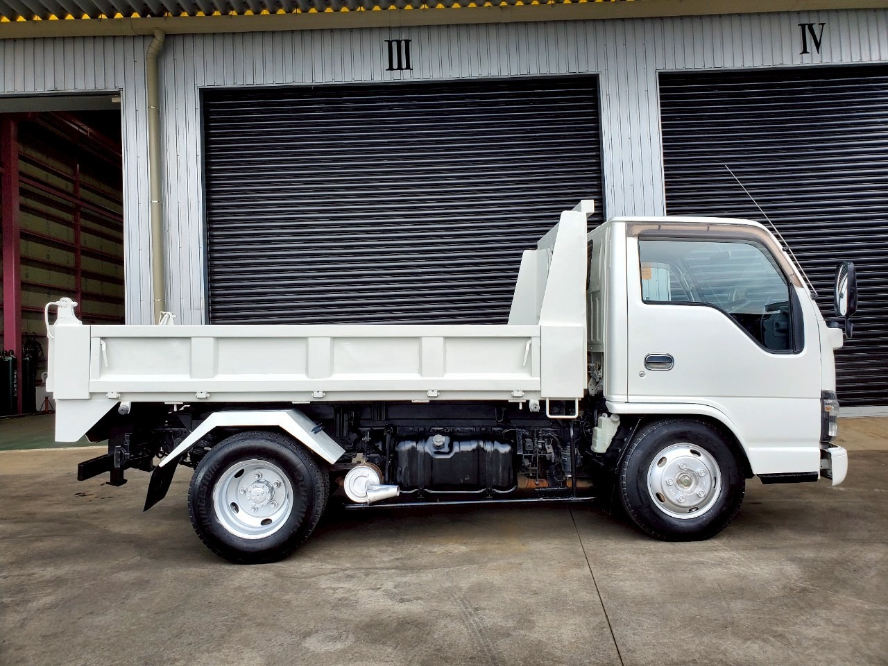 10トンダンプトラック 60ton ダンパーオフハイウェイワイドボディ鉱業トラック - 中国