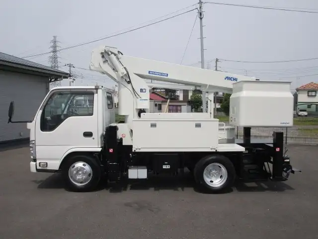 いすゞ エルフ 小型 高所・建柱車 高所作業車 TPG-NKR85Nの中古トラック画像8