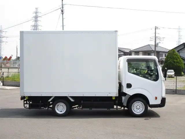 日産 アトラス 小型 アルミバン TKG-SZ2F24 H27の中古トラック画像4