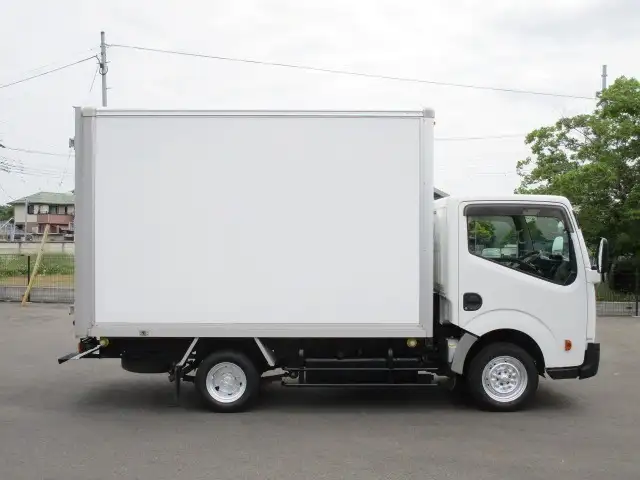 日産 アトラス 小型 アルミバン TKG-SZ2F24 H27の中古トラック画像4