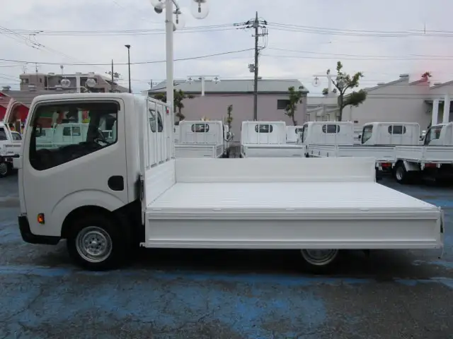 日産 アトラス 小型 平ボディ CBF-SQ2F24 R2の中古トラック画像9