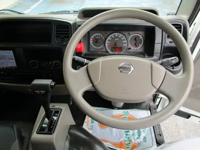 日産 アトラス 小型 平ボディ CBF-SQ2F24 R2の中古トラック画像16