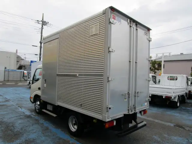 トヨタ トヨエース 小型 アルミバン サイドドア 2RG-XZC605の中古トラック画像4