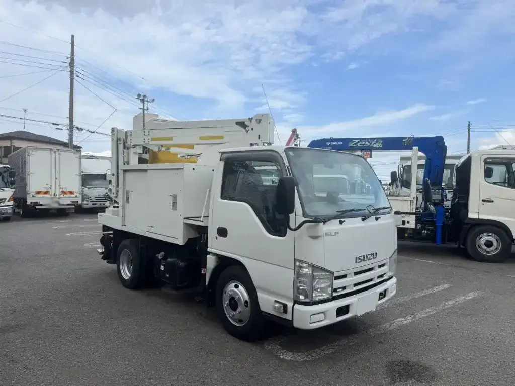 いすゞ エルフ 小型 高所・建柱車 高所作業車 電工仕様の中古トラック画像2