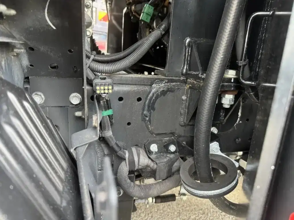 いすゞ エルフ 小型 高所・建柱車 高所作業車 電工仕様の中古トラック画像18
