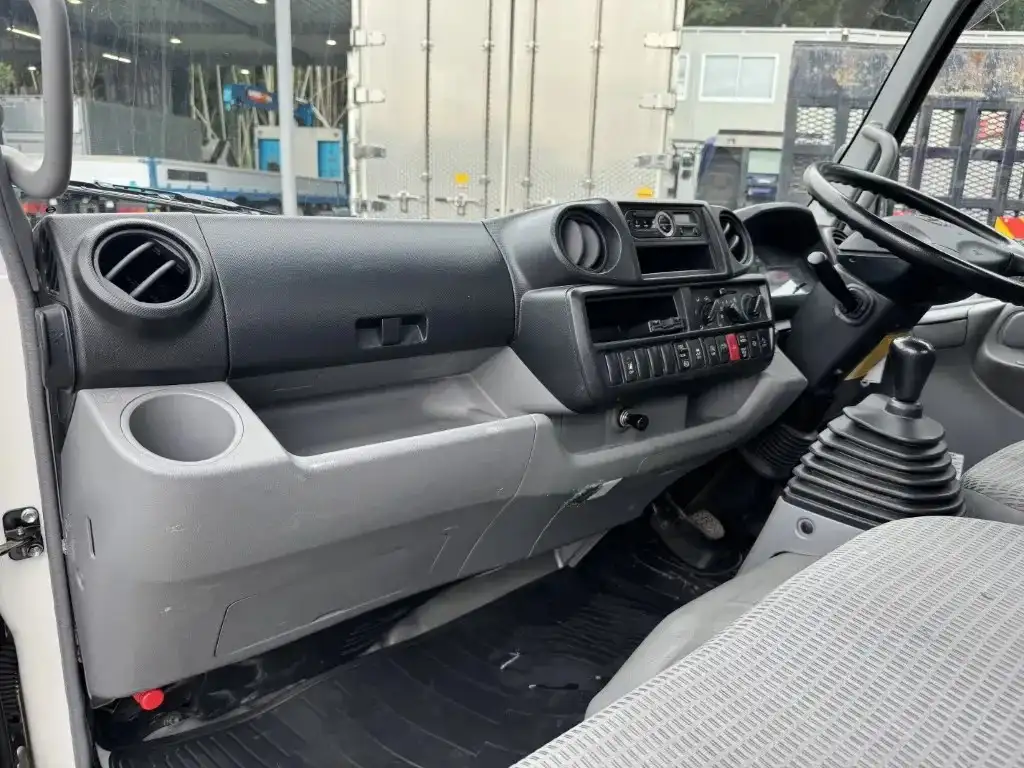 日野 デュトロ 小型 平ボディ TKG-XZC605M H30の中古トラック画像14