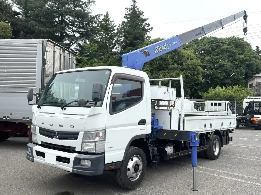 三菱 キャンター 小型 クレーン付 4段 ラジコン の中古トラック【車両No.112452】