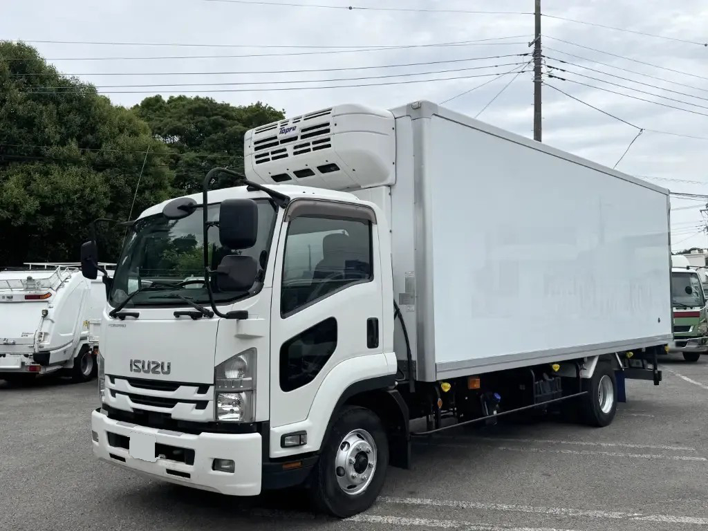 いすゞ フォワード 中型/増トン 冷凍冷蔵 低温 パワーゲート の中古トラック【車両No.162338】