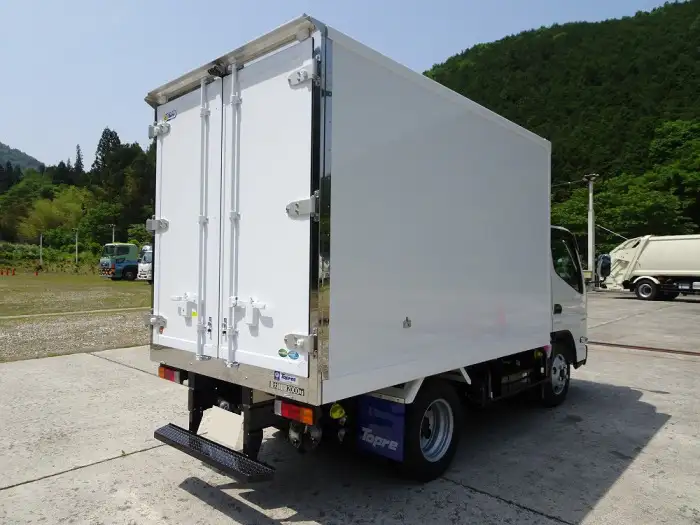 三菱 キャンター 小型 冷凍冷蔵 低温 床ステンの中古トラック画像4