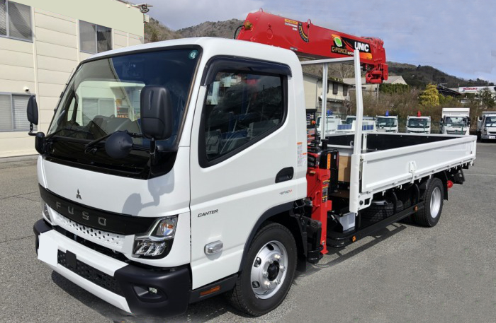 三菱 キャンター 小型 クレーン付 4段 ラジコン の中古トラック【車両No.177141】