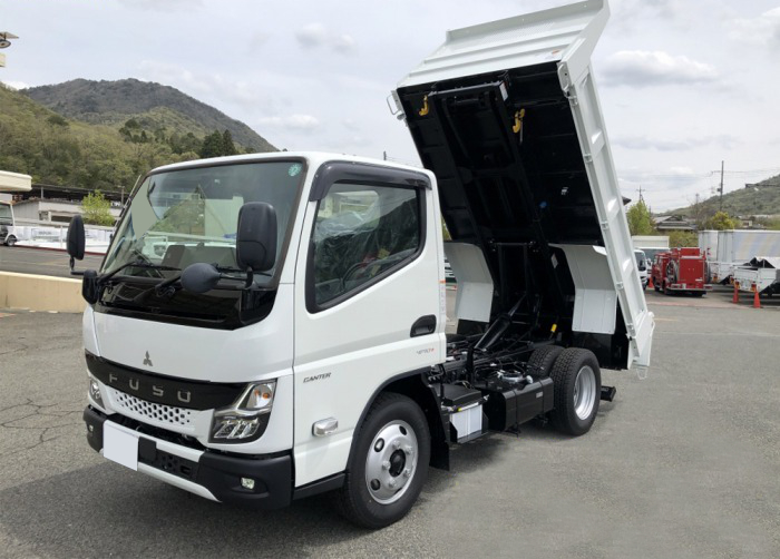 三菱 キャンター 小型 ダンプ 強化 2PG-FBA60 の中古トラック【車両No.118093】
