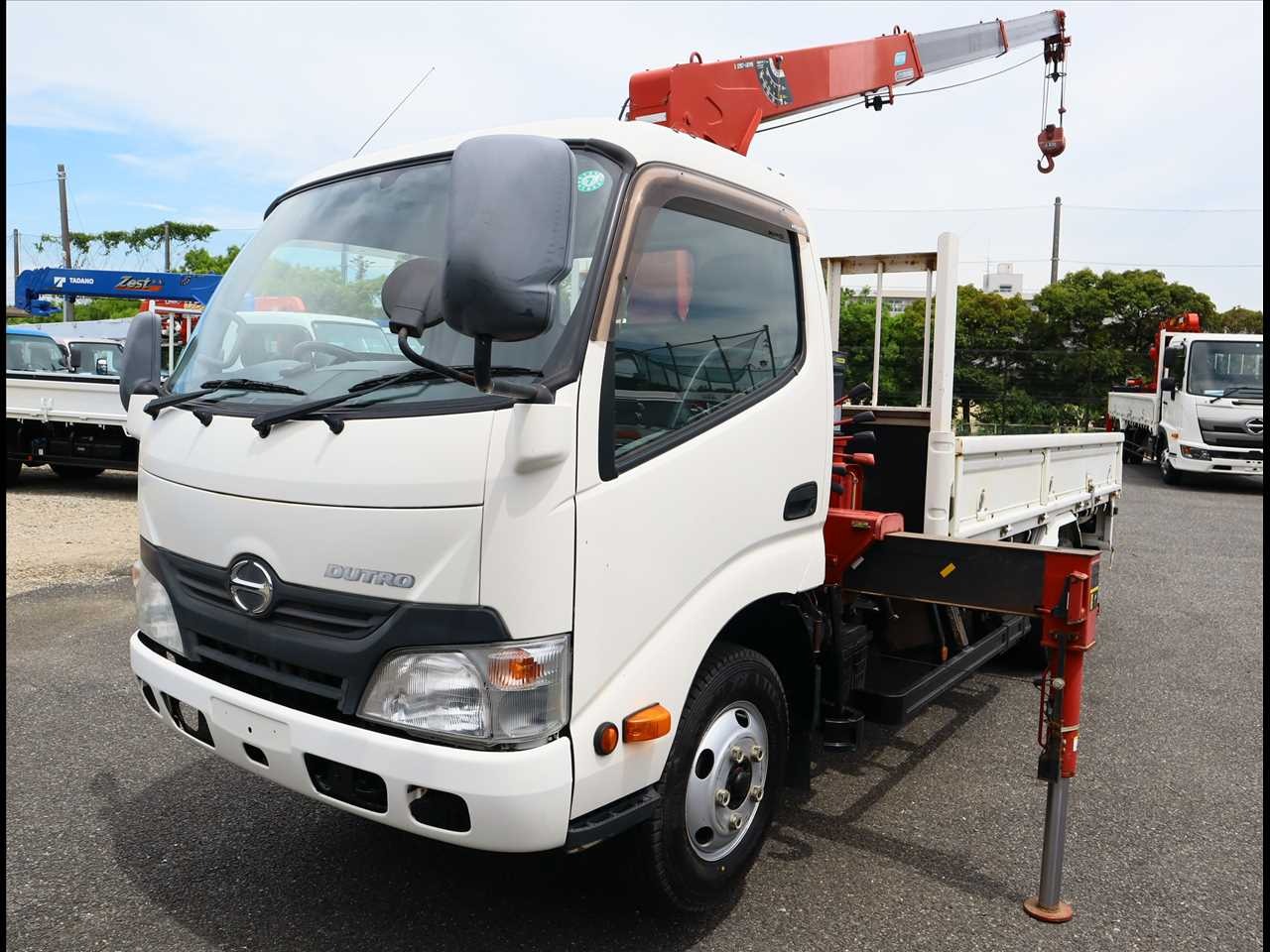 日野 デュトロ 小型 クレーン付 4段 ラジコン の中古トラック【車両No.184113】