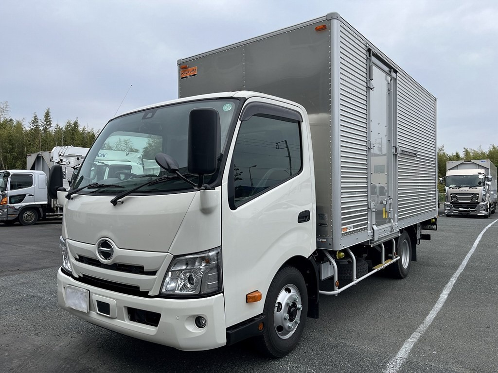 日野 デュトロ 小型 アルミバン サイドドア 3枚観音 の中古トラック【車両No.132677】