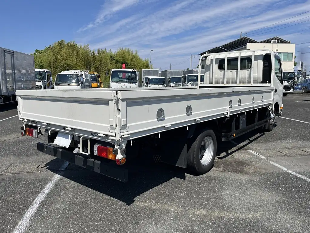 トヨタ ダイナ 小型 平ボディ 2RG-XZU722 R2の中古トラック画像4